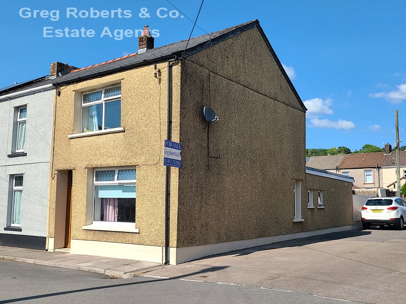 Greg Roberts & Co Property Details